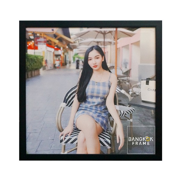 กรอบรูปภาพคนใส่กรอบ